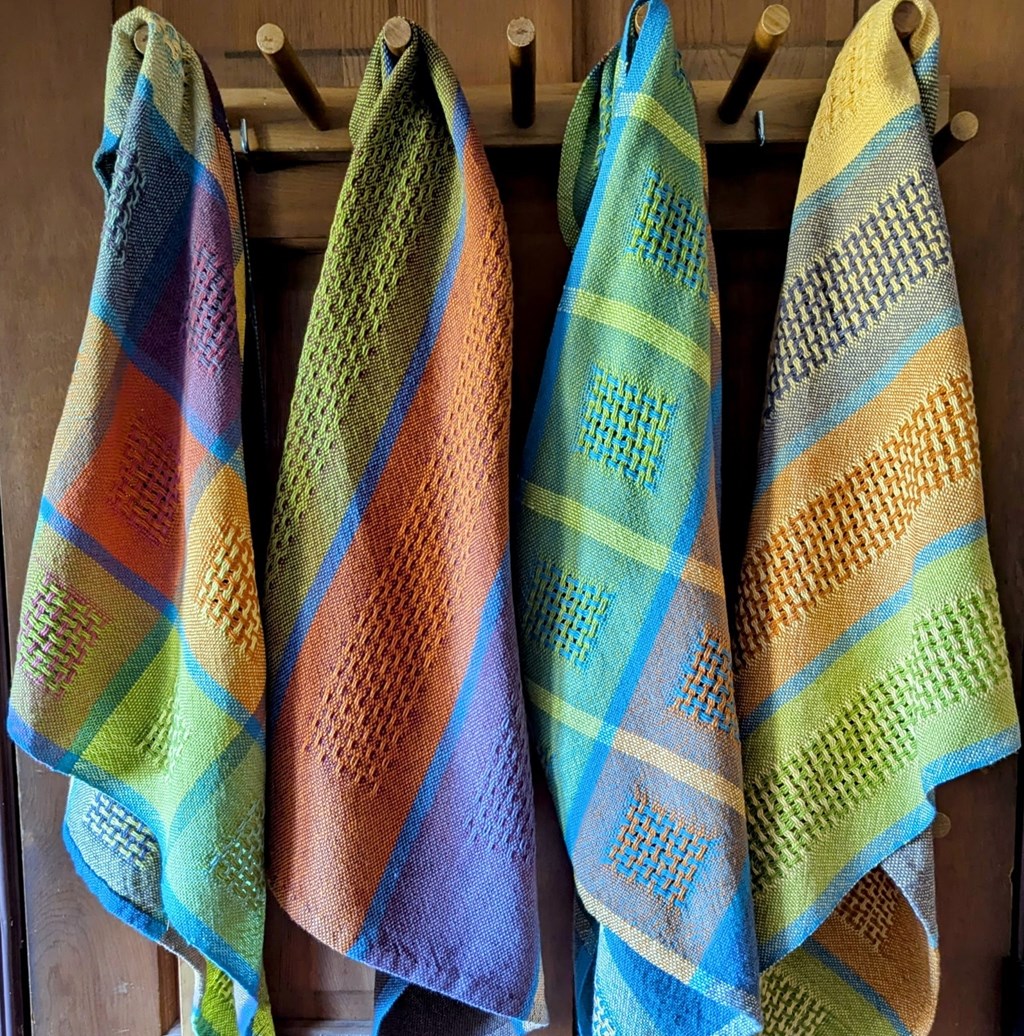 Kris Amey Woven Textiles Kris Amey Woven Textiles