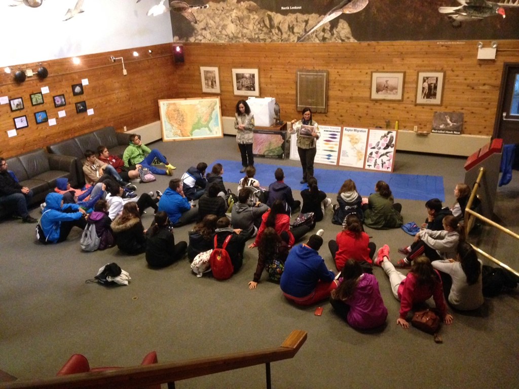 Trainee Ana and Educator Rachel give an Intro Program