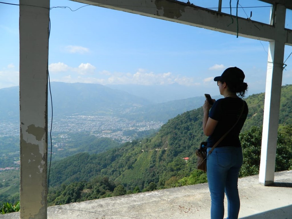 Esther Vallejo at Colombia Watchsite Esther Vallejo at Colombia Watchsite