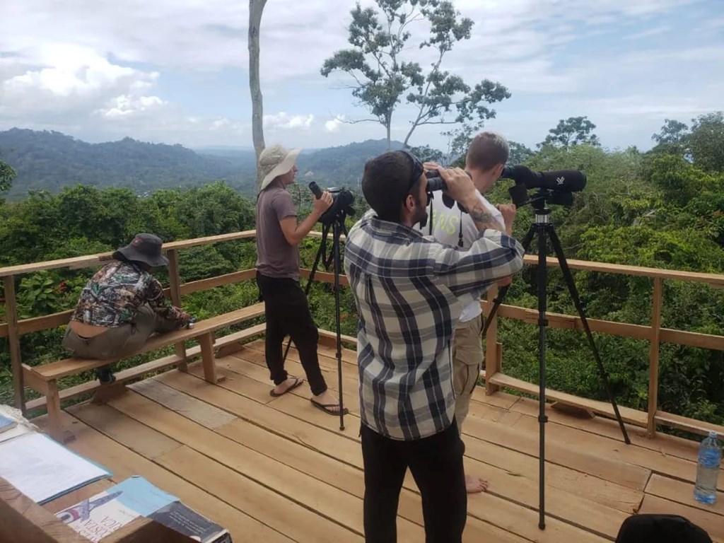 Hawkwatchers at Kekoldi watch site Hawkwatchers at Kekoldi watch site