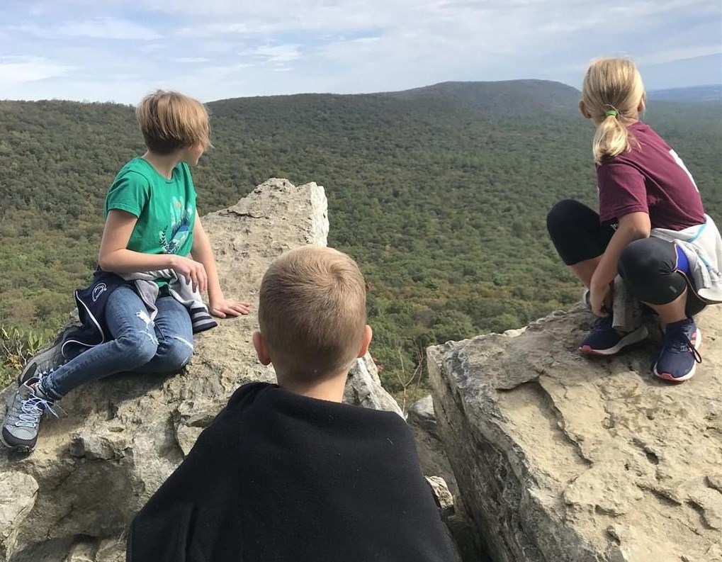 Young visitors enjoying the view from South Lookout. Young visitors enjoying the view from South Lookout.